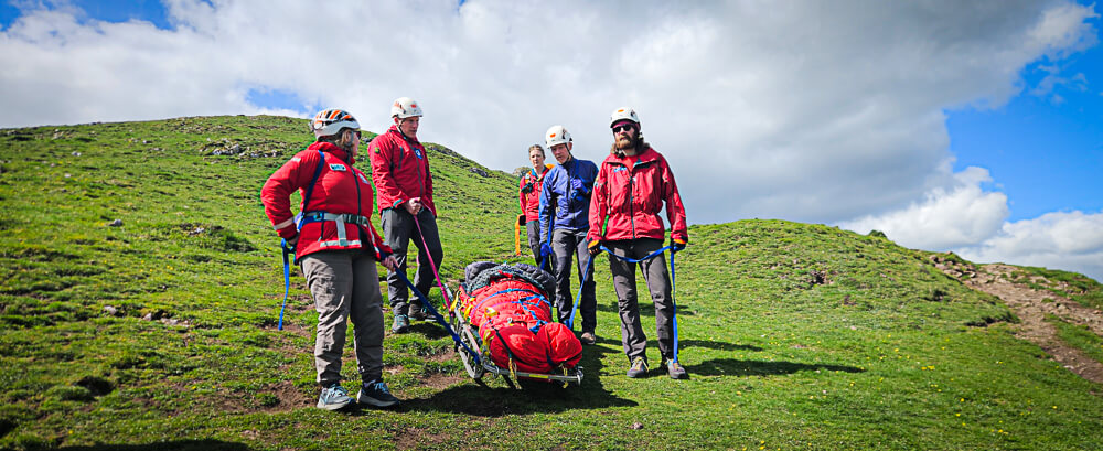 2026-26: Dovedale – Thorpe Cloud – Injured walker